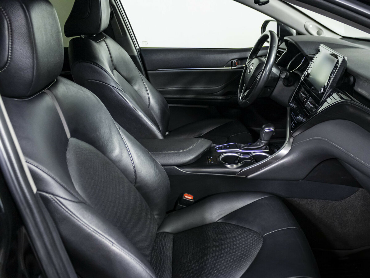 Купить Toyota Camry VIII (XV70) Рестайлинг, 2021, 66 961 км, фото №8