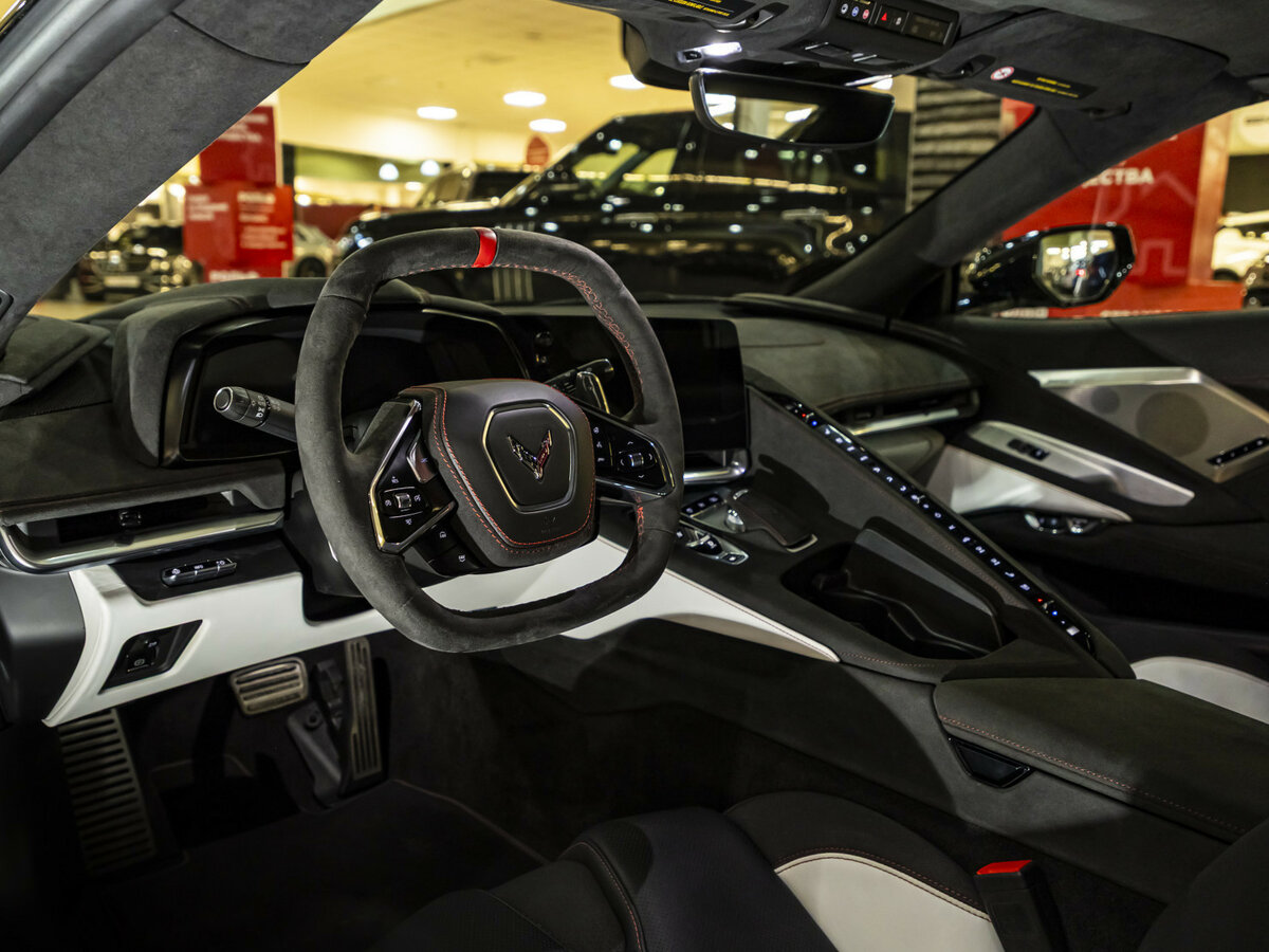 Купить Chevrolet Corvette Stingray C8, 2023, 13 000 км, фото №16