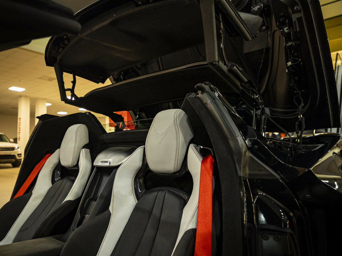 Купить Chevrolet Corvette Stingray C8, 2023, 13 000 км, фото №19