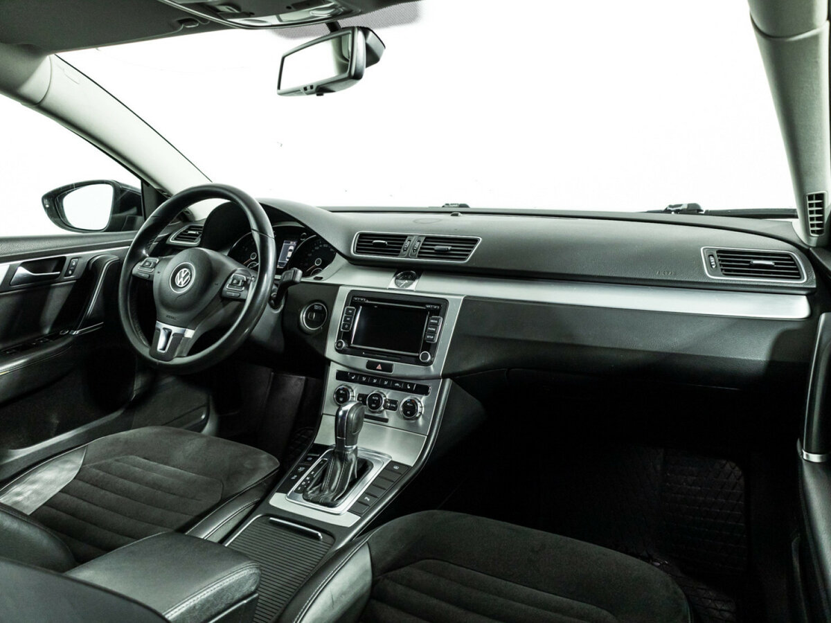 Купить Volkswagen Passat B7, 2011, 258 952 км, фото №8