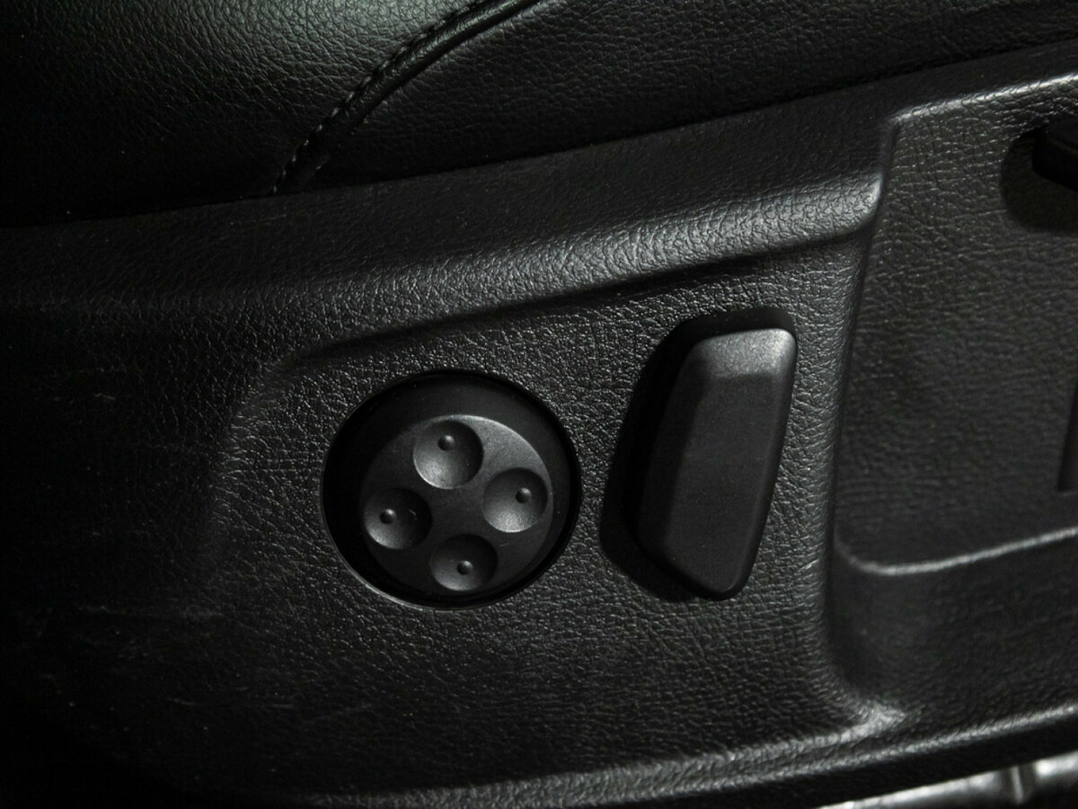 Купить Volkswagen Passat B7, 2011, 258 952 км, фото №16