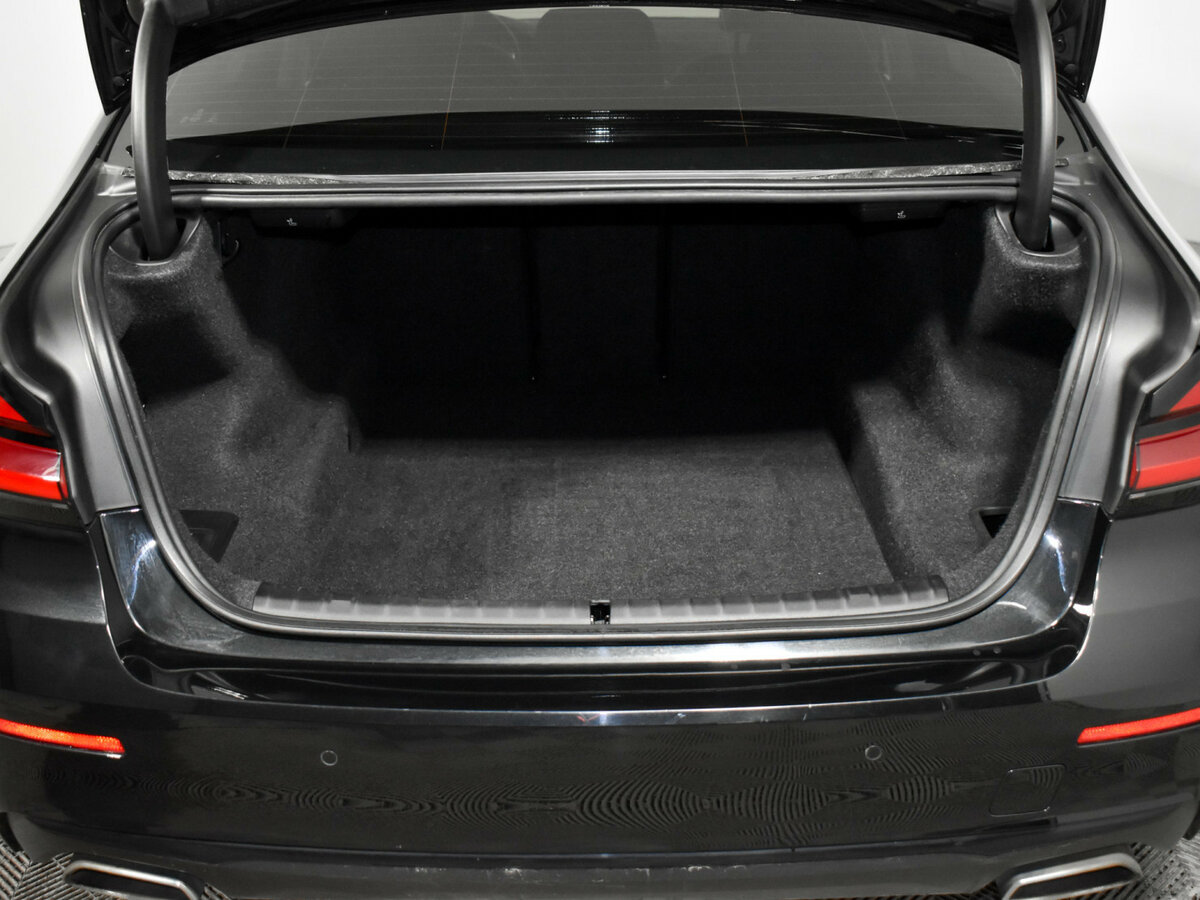 Купить BMW 5 серии 520d xDrive VII (G30/G31/G38) Рестайлинг, 2020, 143 000 км, фото №19