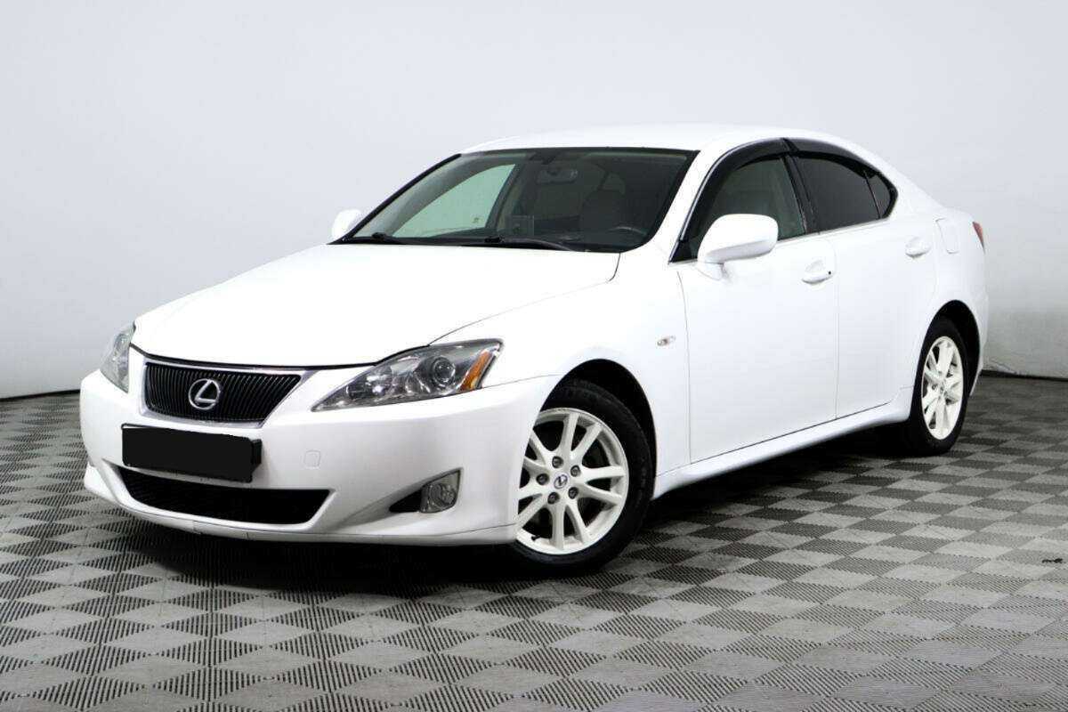 Lexus IS